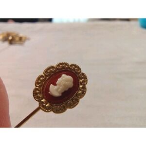 Vintage Gold Cameo Left Facing Victorian Woman Traditional Hat Stick Lapel Pin